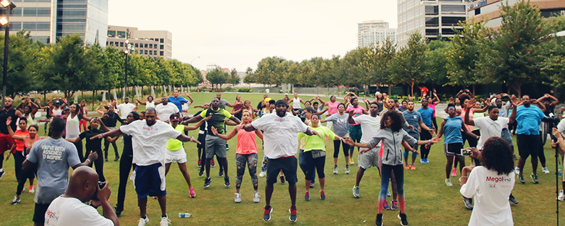 Join Let’s Move Nation and MVP Ray Lewis to get fit in the new year!